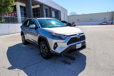 2022 Toyota RAV4 HYBRID Hybrid XLE Premium