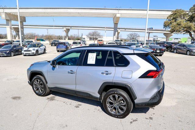 2022 Toyota RAV4 HYBRID Hybrid XLE Premium