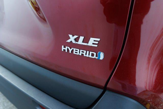 2024 Toyota RAV4 HYBRID Hybrid XLE Premium
