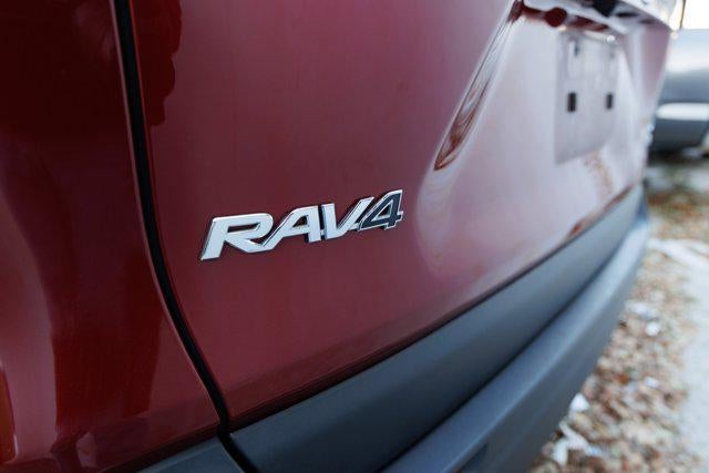 2024 Toyota RAV4 HYBRID Hybrid XLE Premium