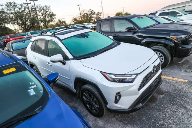 2025 Toyota RAV4 Hybrid XLE Premium