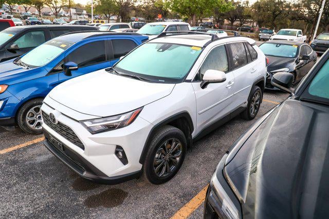 2025 Toyota RAV4 HYBRID Hybrid XLE Premium