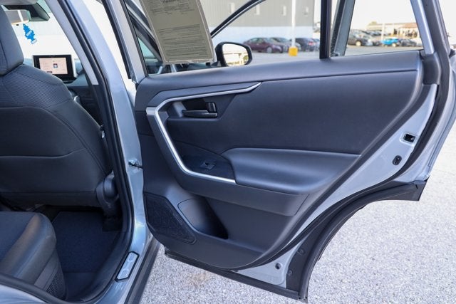 2025 Toyota RAV4 Hybrid LE