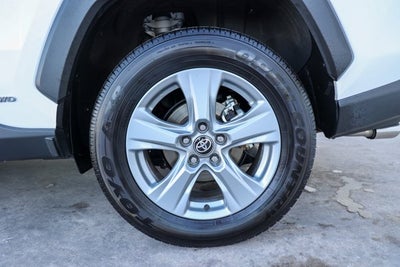 2025 Toyota RAV4 HYBRID Hybrid XLE