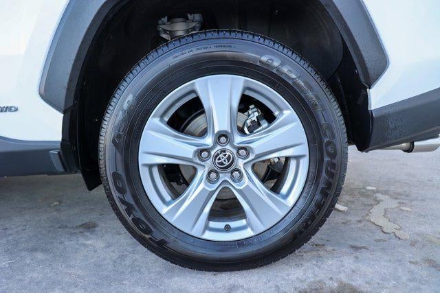 2025 Toyota RAV4 HYBRID Hybrid XLE