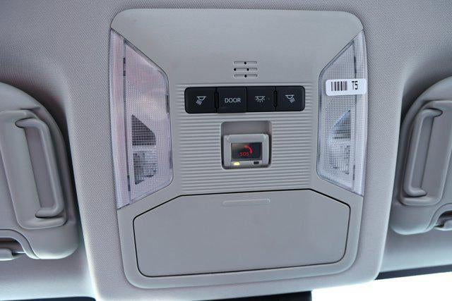 2025 Toyota RAV4 HYBRID Hybrid XLE