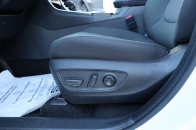 2025 Toyota RAV4 HYBRID Hybrid XLE