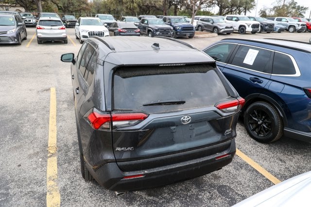 2025 Toyota RAV4 HYBRID Hybrid XLE