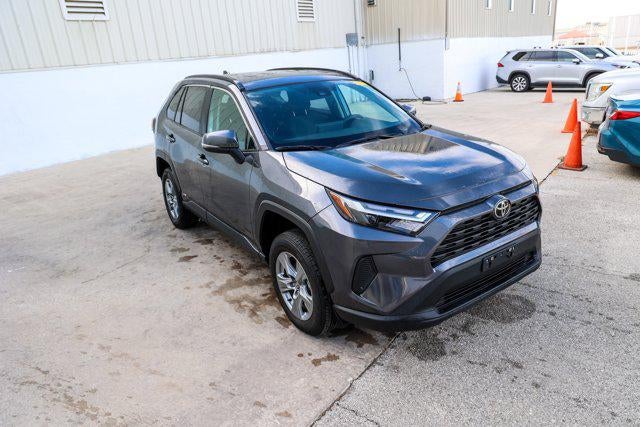 2025 Toyota RAV4 HYBRID Hybrid XLE