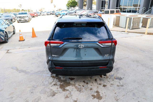 2025 Toyota RAV4 HYBRID Hybrid XLE