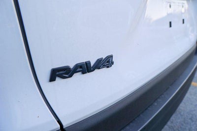 2025 Toyota RAV4 HYBRID Hybrid XLE