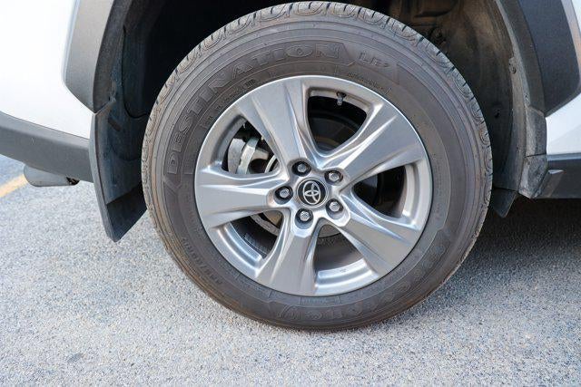 2025 Toyota RAV4 HYBRID Hybrid XLE