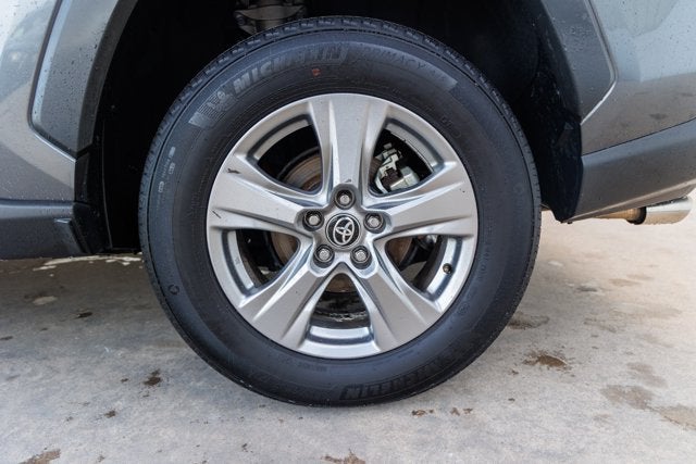 2025 Toyota RAV4 HYBRID Hybrid XLE