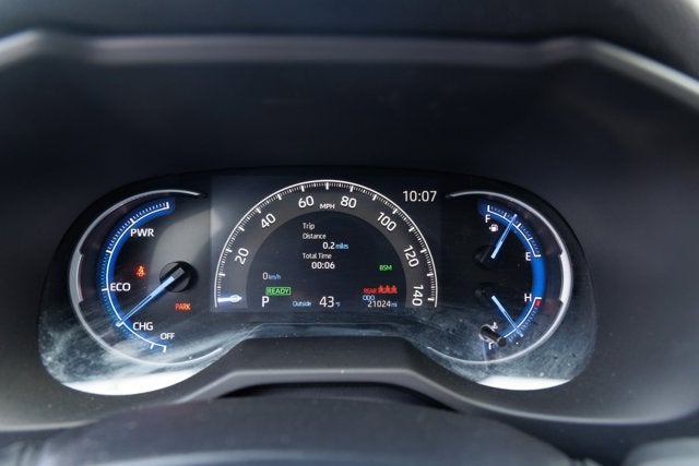 2025 Toyota RAV4 HYBRID Hybrid XLE