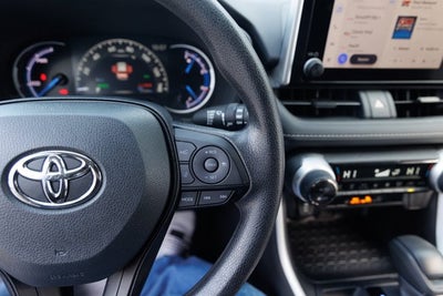 2025 Toyota RAV4 HYBRID Hybrid XLE