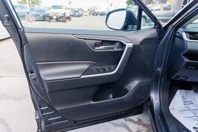 2025 Toyota RAV4 HYBRID Hybrid XLE