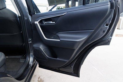 2025 Toyota RAV4 HYBRID Hybrid XLE