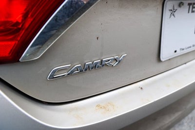 2016 Toyota CAMRY LE