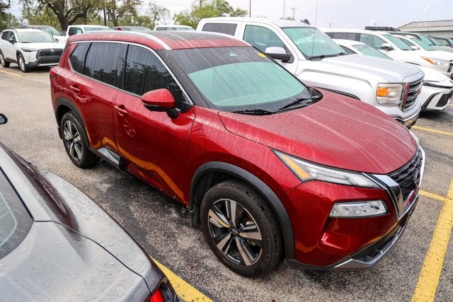 2022 Nissan Rogue SL