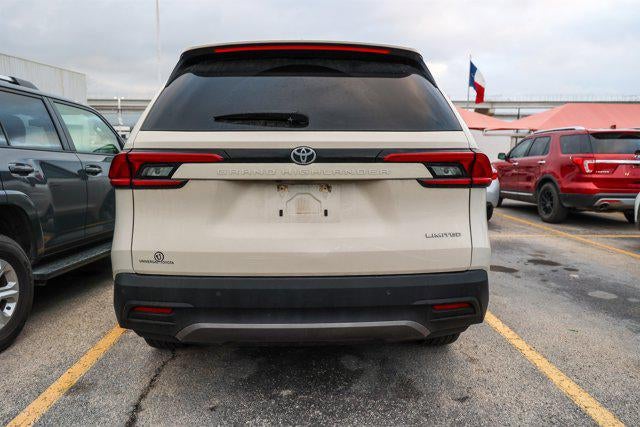 2024 Toyota GRAND HIGHLANDER Limited