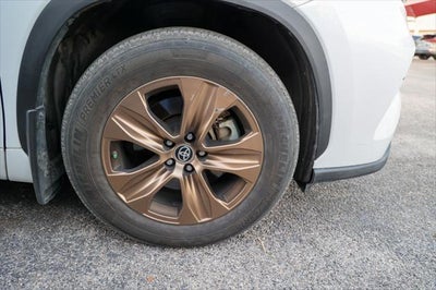 2023 Toyota Highlander Hybrid Hybrid Bronze Edition