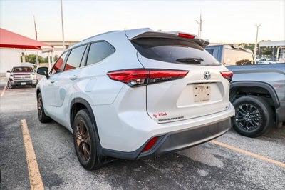 2023 Toyota Highlander Hybrid Hybrid Bronze Edition