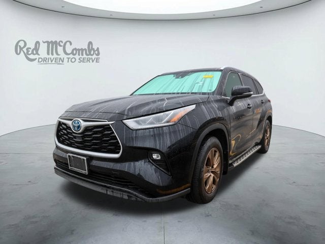 2023 Toyota Highlander Hybrid Bronze Edition