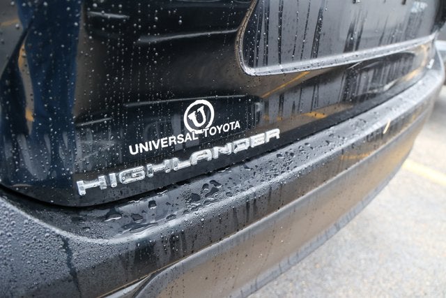 2023 Toyota Highlander Hybrid Bronze Edition