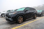 2023 Toyota Highlander Hybrid Bronze Edition