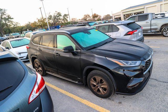 2022 Toyota HIGHLANDER HYBRD Hybrid Bronze Edition