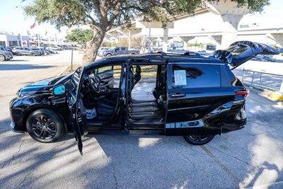 2024 Toyota Sienna XSE