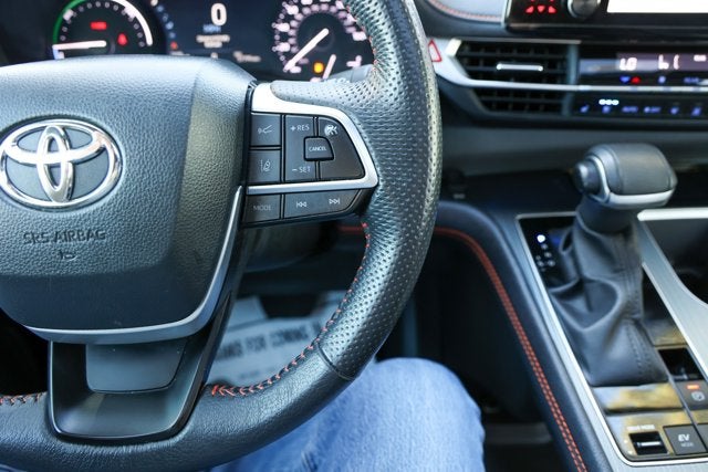 2024 Toyota Sienna XSE