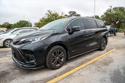 2024 Toyota Sienna XSE