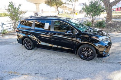 2024 Toyota Sienna XSE