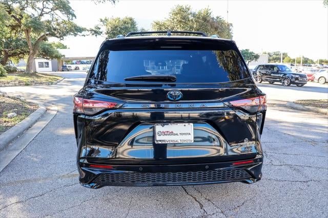 2024 Toyota Sienna XSE