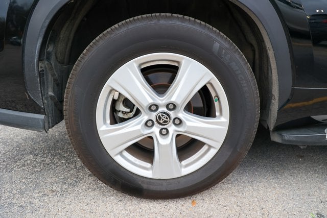 2021 Toyota Highlander L