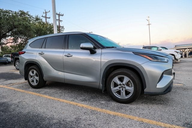 2021 Toyota Highlander L