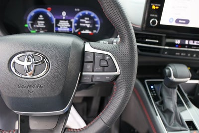 2025 Toyota SIENNA XSE XSE
