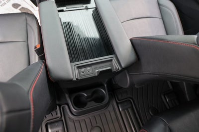 2025 Toyota SIENNA XSE XSE