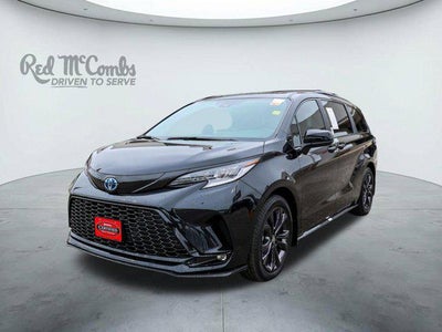 2025 Toyota SIENNA XSE XSE