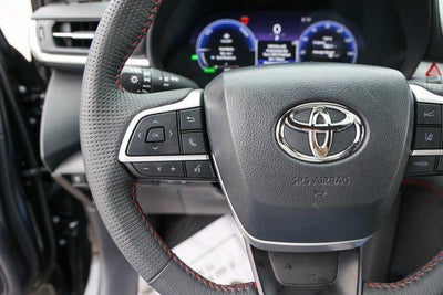 2025 Toyota SIENNA XSE XSE