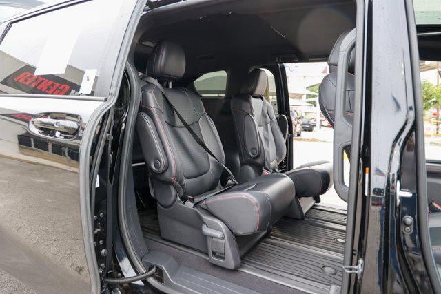 2025 Toyota SIENNA XSE XSE