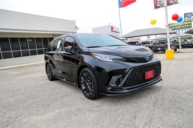 2025 Toyota SIENNA XSE XSE