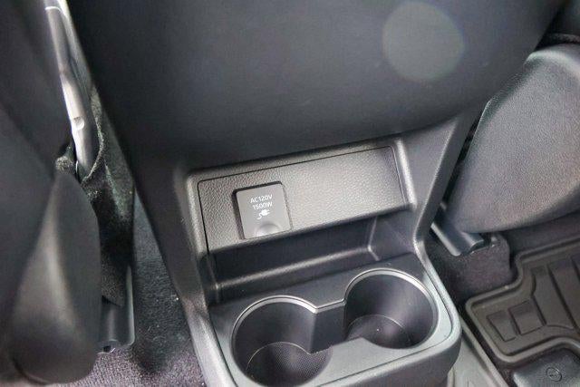 2025 Toyota SIENNA XSE XSE