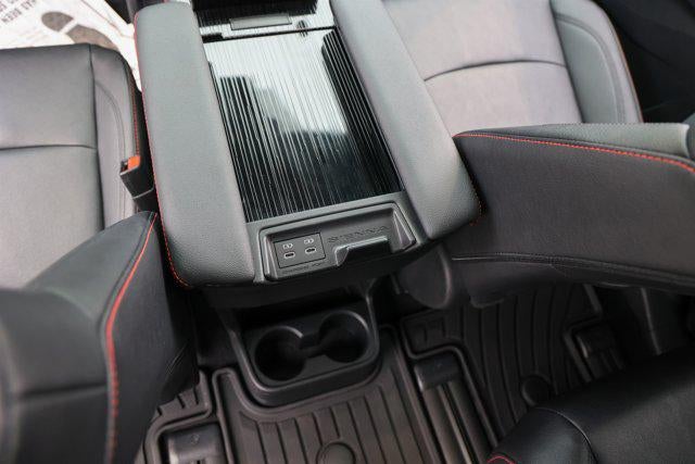 2025 Toyota SIENNA XSE XSE