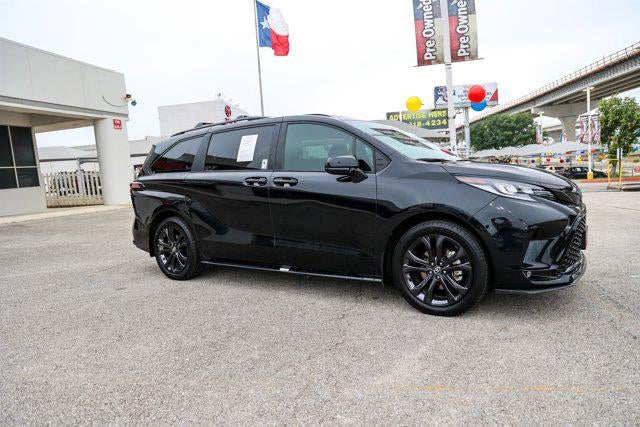 2025 Toyota SIENNA XSE XSE