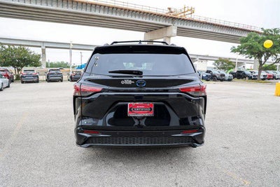 2025 Toyota SIENNA XSE XSE