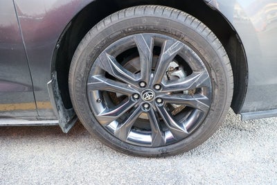 2025 Toyota SIENNA XSE XSE