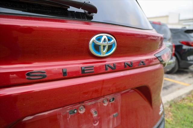 2022 Toyota Sienna XSE