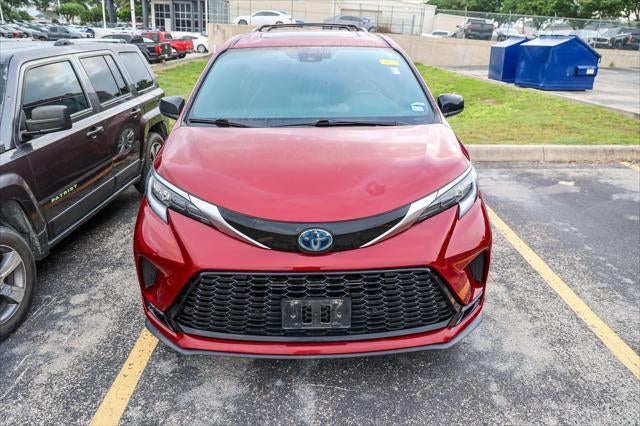 2022 Toyota Sienna XSE